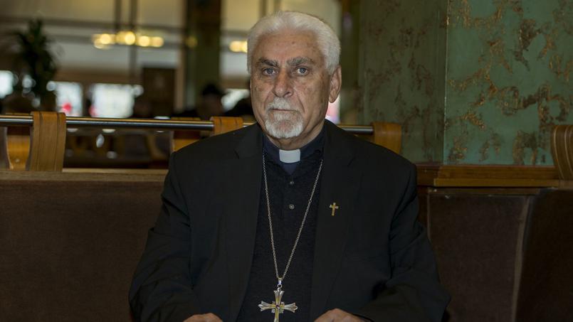 Mgr Petros Mouche  Une armee doit venir proteger les chretiens d Irak